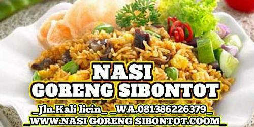 Nasi Goreng Si Bontot: Rasa yang Menggigit Hati di Jantung Cilacap
